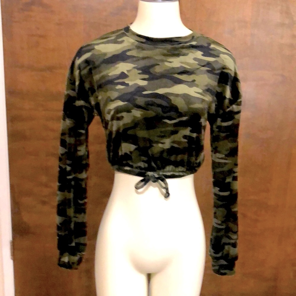 No Boundaries Camo Top